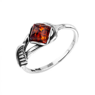 PIERŚCIONEK SREBRNY Z BURSZTYNEM